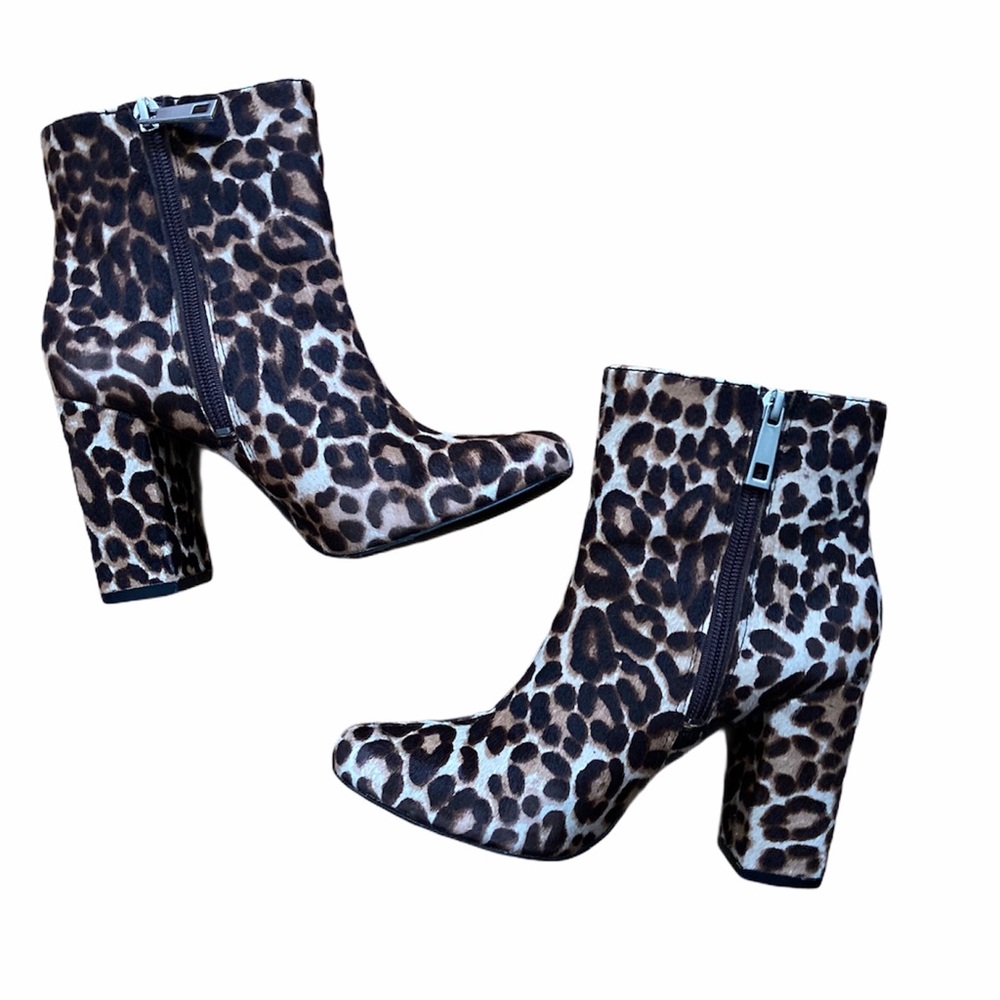 EUC Charles David cheetah calf hair size 6.5 boots - Picture 3 of 4